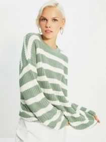Свитры и кардиганы Trendyol модель TWOAW22KZ1155/Mint Фото