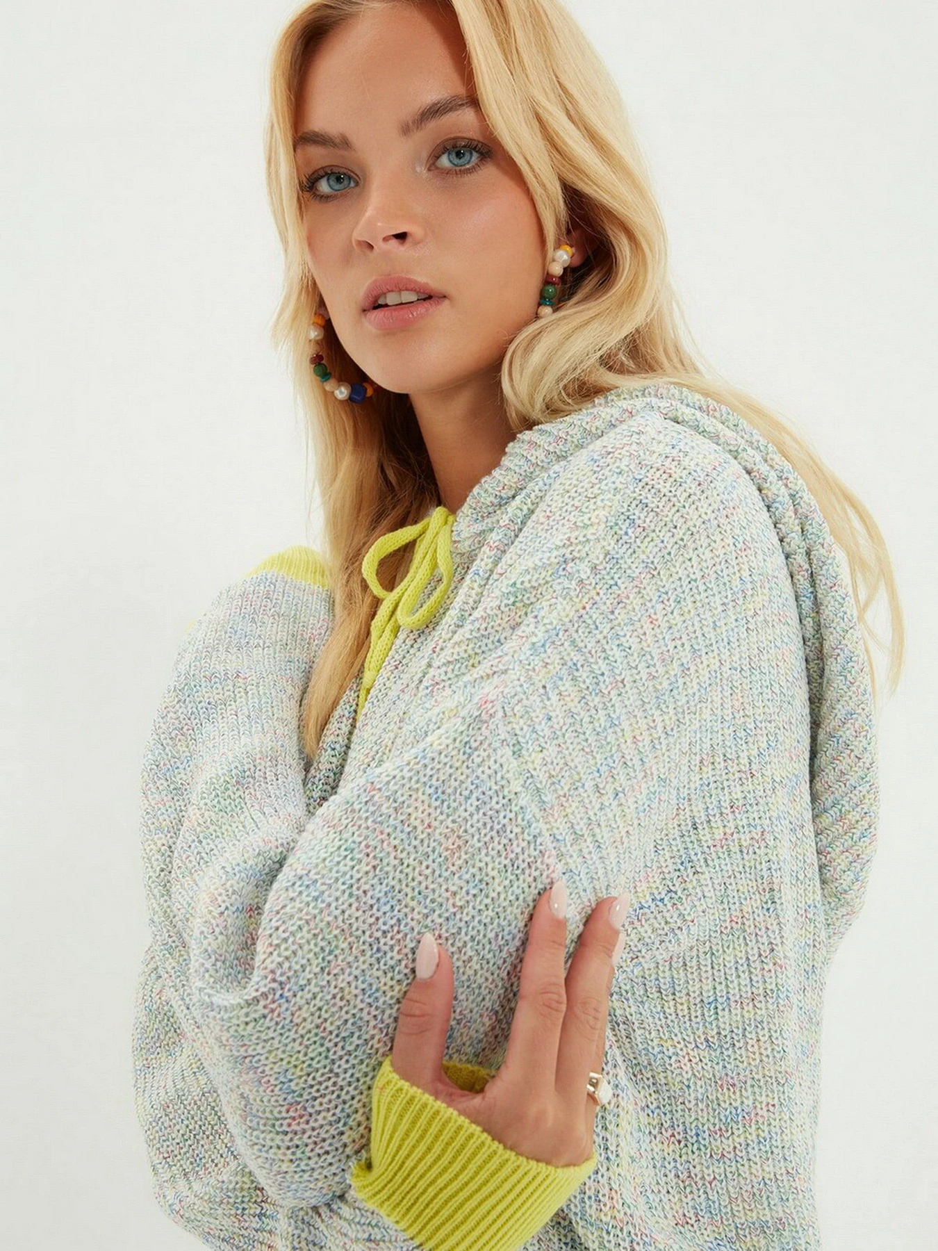 Свитры и кардиганы Trendyol модель TWOAW22KZ1940/Gri Свитры и кардиганы Trendyol модель TWOAW22KZ1940/Gri Фото