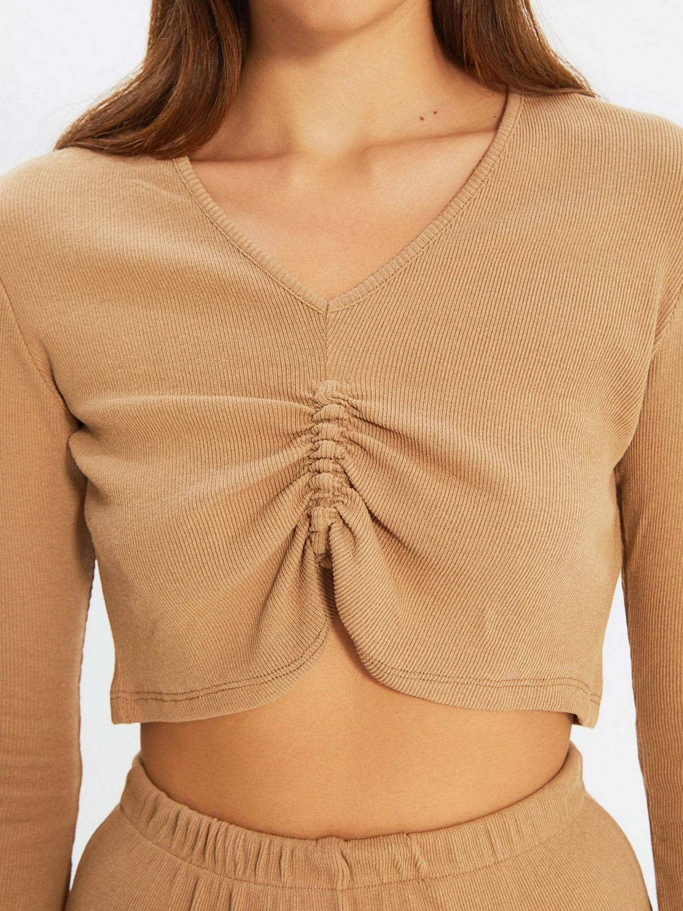 Костюмы Trendyol модель THMAW22PT0232/Camel Костюмы Trendyol модель THMAW22PT0232/Camel Фото