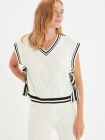 Костюмы Trendyol модель TWOAW22AU0065/Ekru Фото