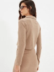 Свитры и кардиганы Trendyol модель TWOAW22BZ0767/Camel Фото
