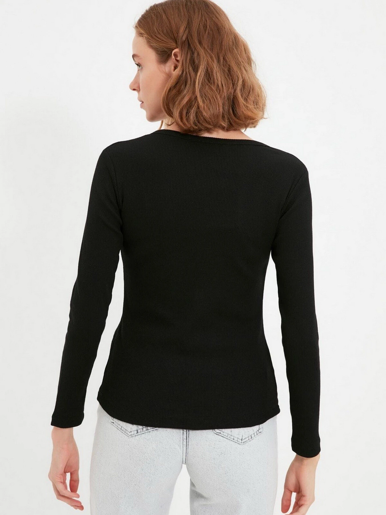Свитры и кардиганы Trendyol модель TWOAW22BZ0937/Siyah Свитры и кардиганы Trendyol модель TWOAW22BZ0937/Siyah Фото
