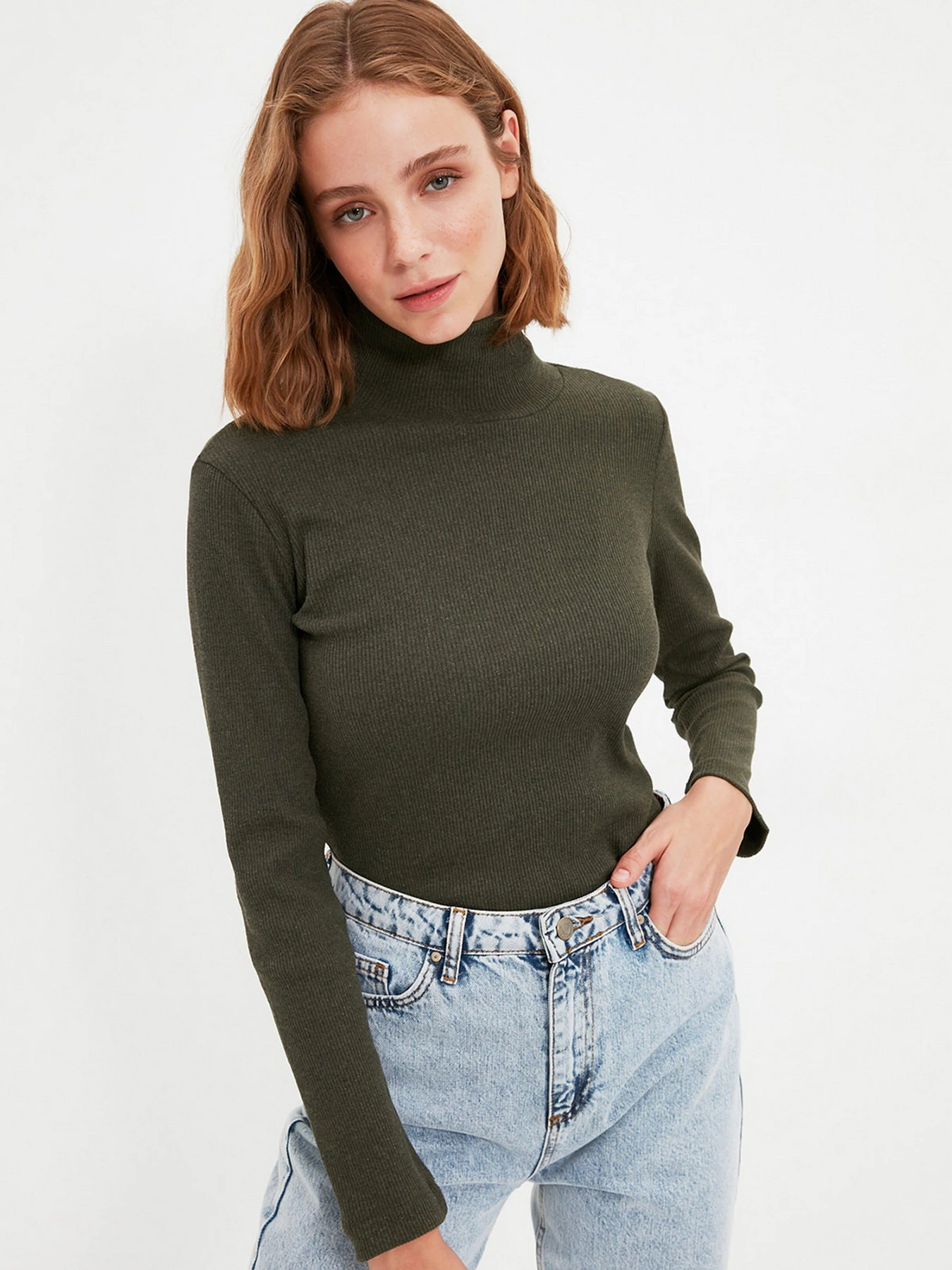 Свитры и кардиганы Trendyol модель TWOAW22BZ0983/Haki Свитры и кардиганы Trendyol модель TWOAW22BZ0983/Haki Фото