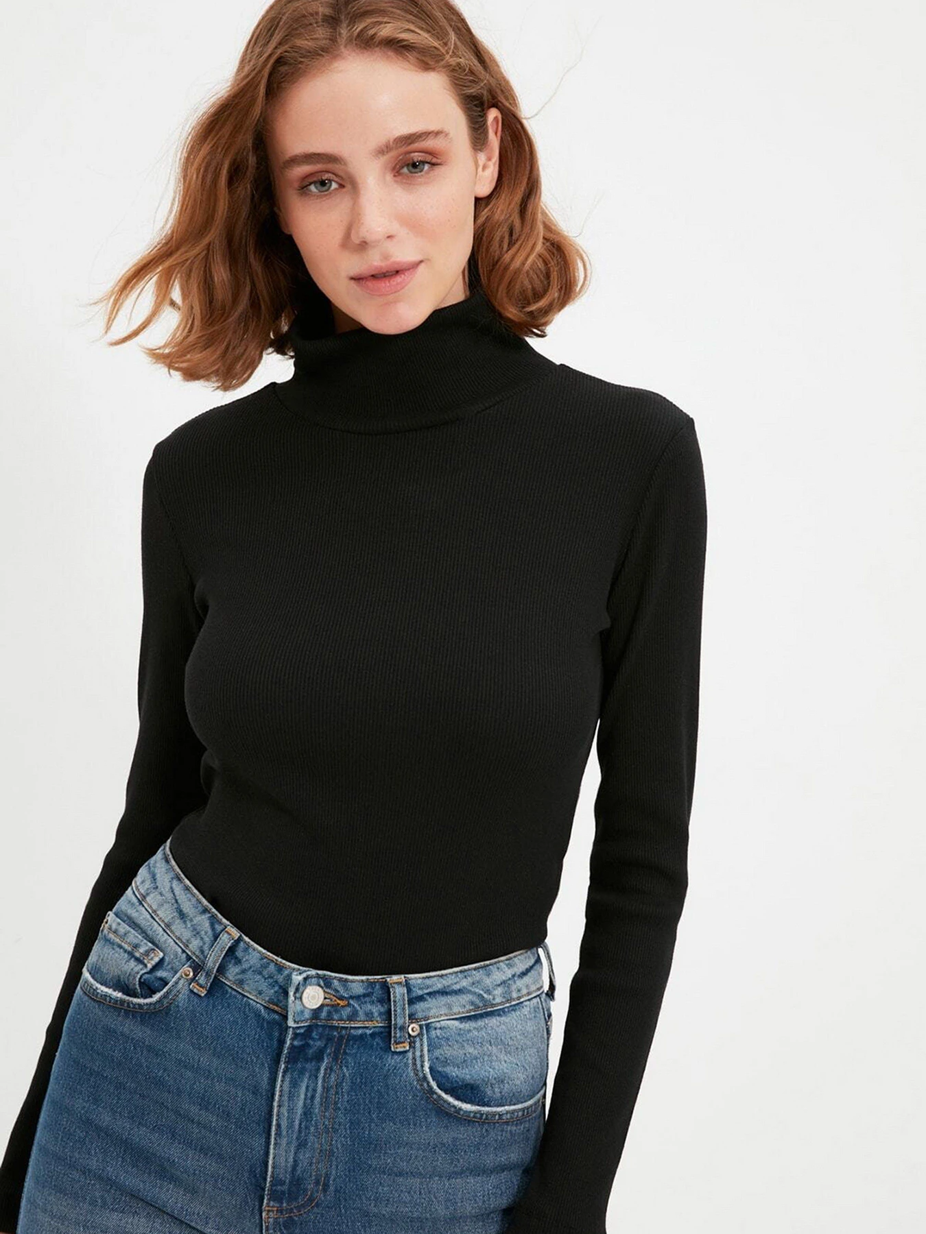 Свитры и кардиганы Trendyol модель TWOAW22BZ0983/Siyah Свитры и кардиганы Trendyol модель TWOAW22BZ0983/Siyah Фото