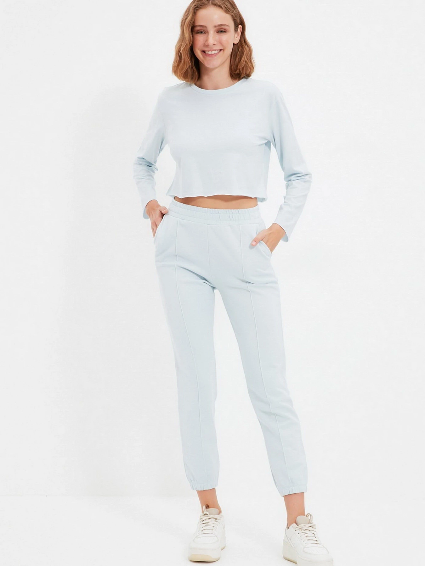 Брюки Trendyol модель TWOAW22EA0167/Acik Mavi Брюки Trendyol модель TWOAW22EA0167/Acik Mavi Фото