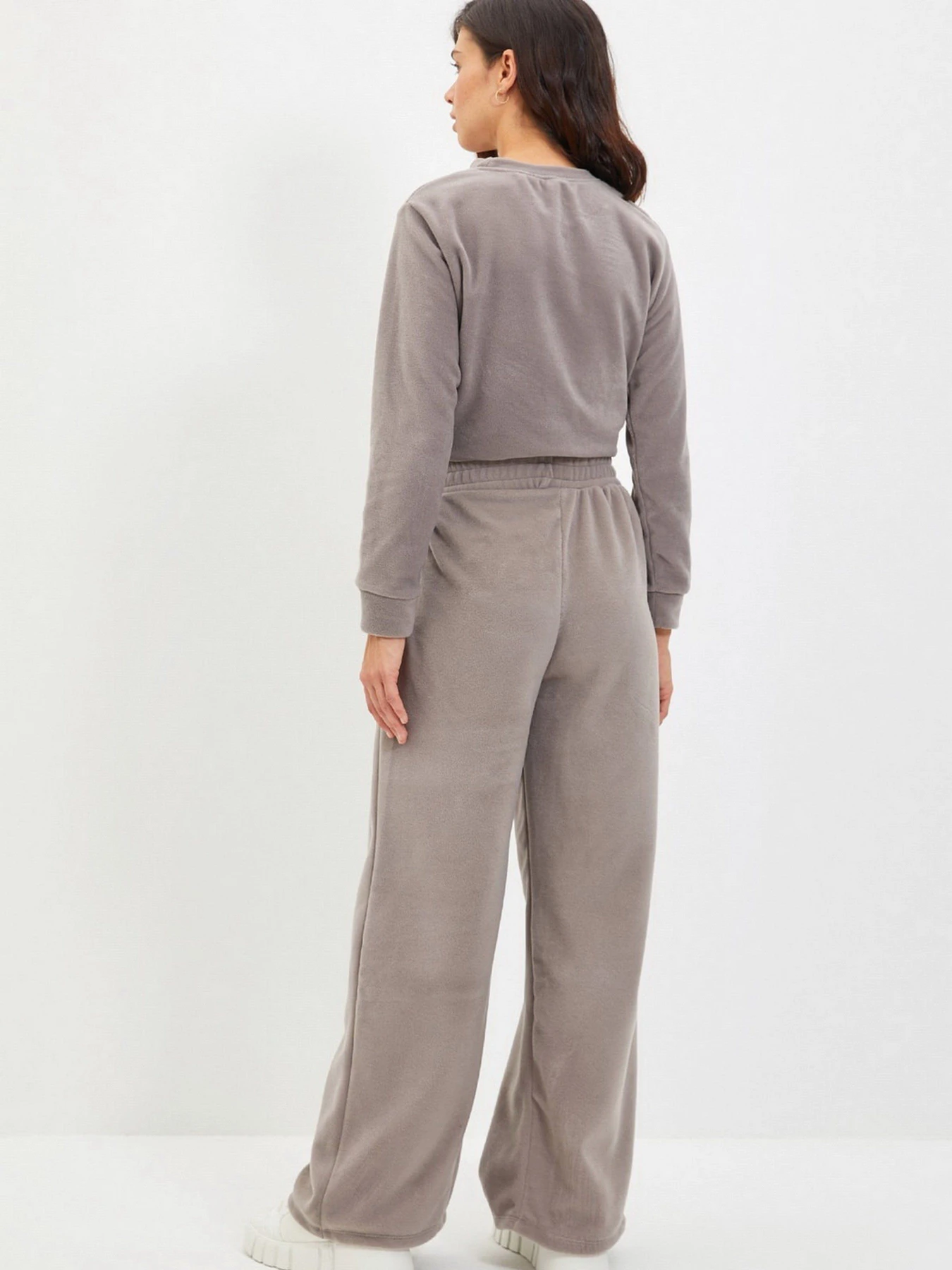 Брюки Trendyol модель TWOAW22EA0245/Antrasit Брюки Trendyol модель TWOAW22EA0245/Antrasit Фото