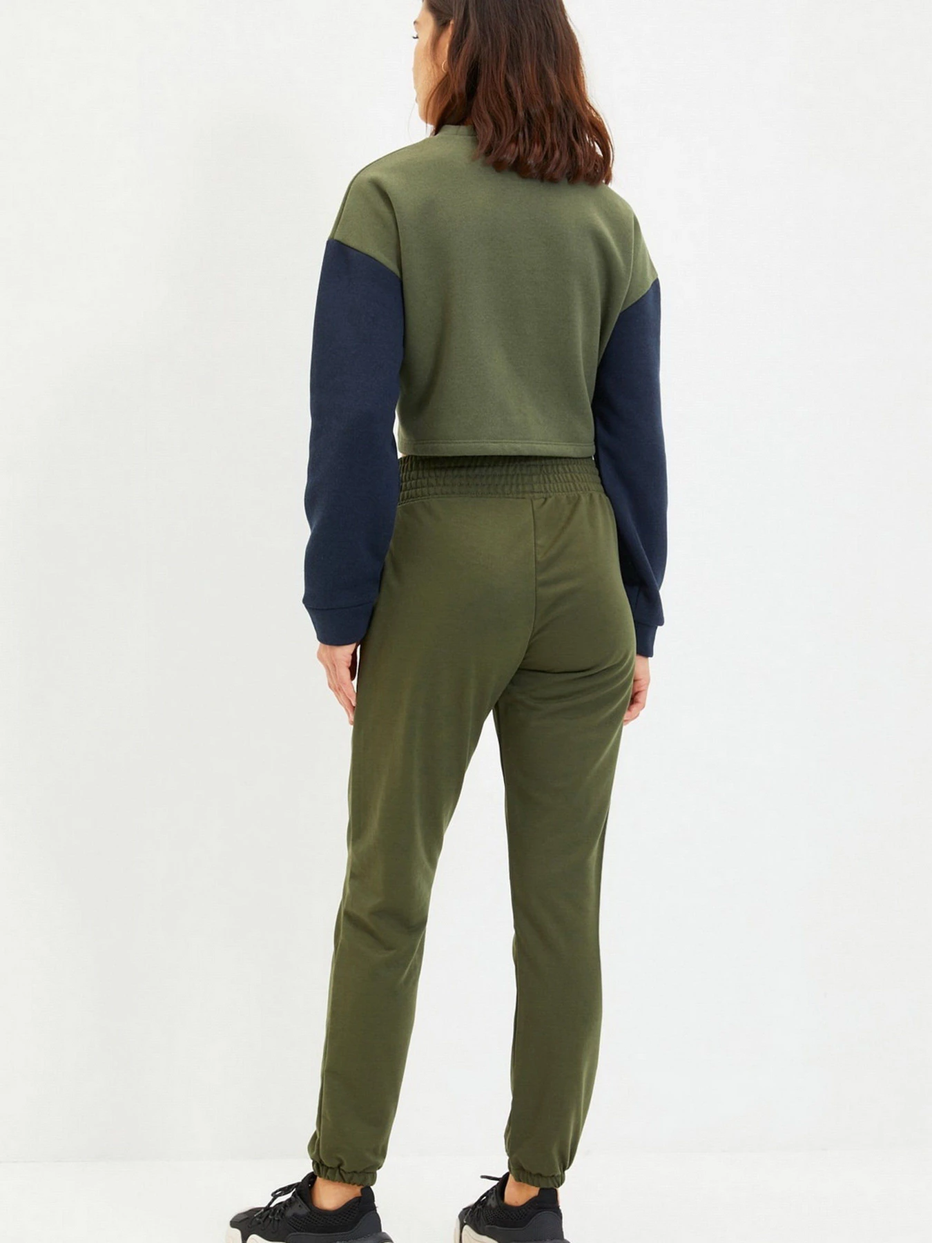 Брюки Trendyol модель TWOAW22EA0419/Haki Брюки Trendyol модель TWOAW22EA0419/Haki Фото