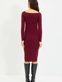 Платья Trendyol модель TWOAW22EL0439/Bordo Фото