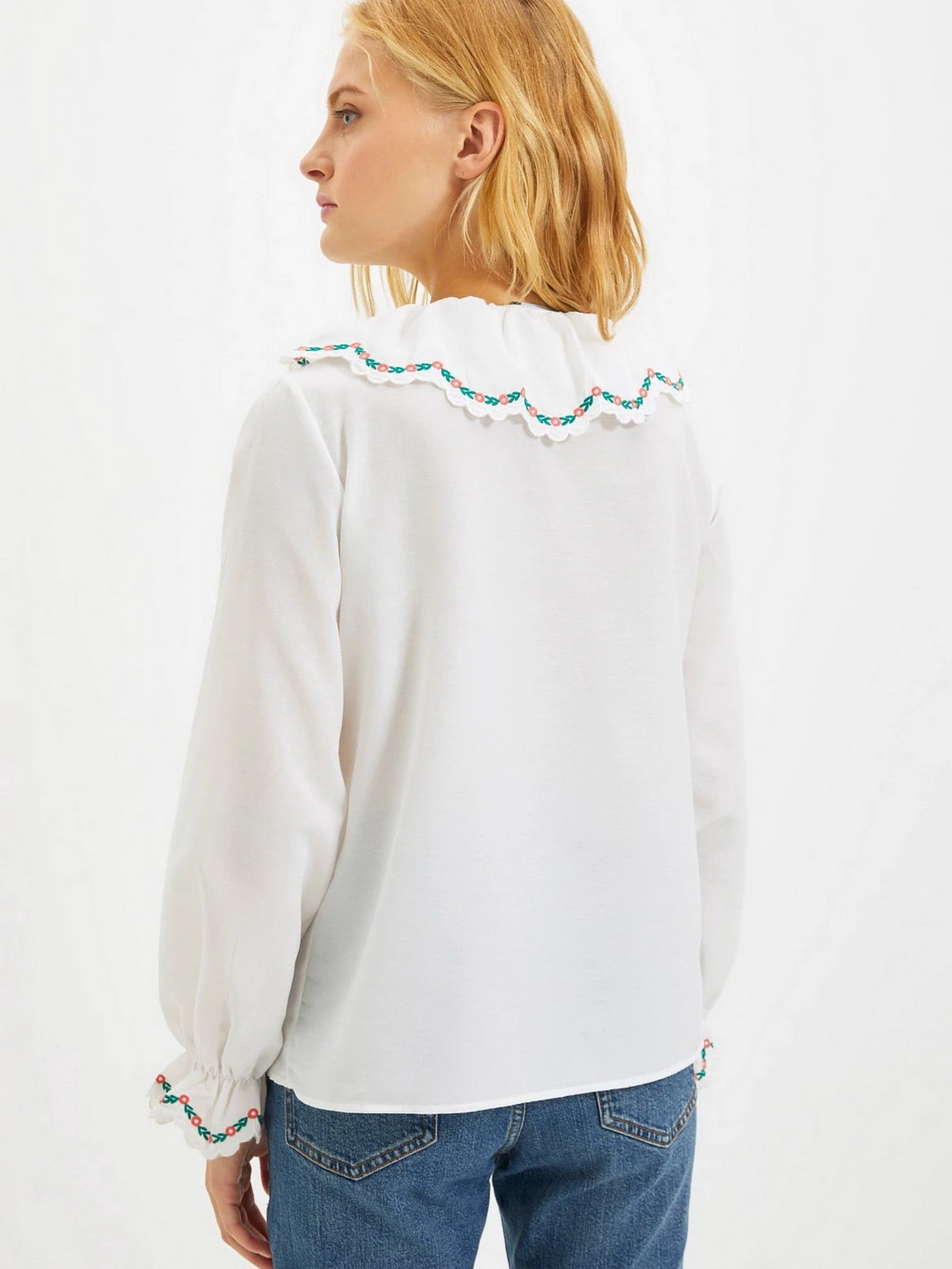 Рубашки Trendyol модель TWOAW22GO0527/Ekru Фото