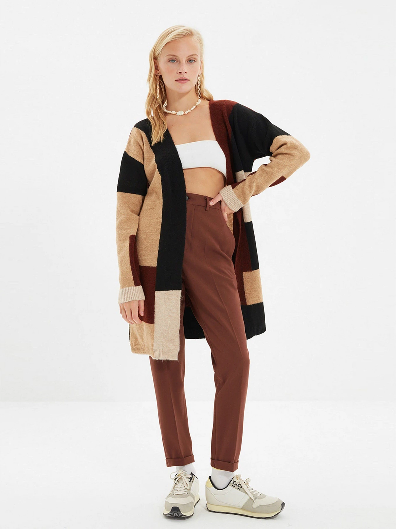 Свитры и кардиганы Trendyol модель TWOAW22HI0507/Camel Свитры и кардиганы Trendyol модель TWOAW22HI0507/Camel Фото