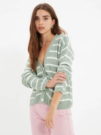 Свитры и кардиганы Trendyol модель TWOAW22HI0859/Mint Фото