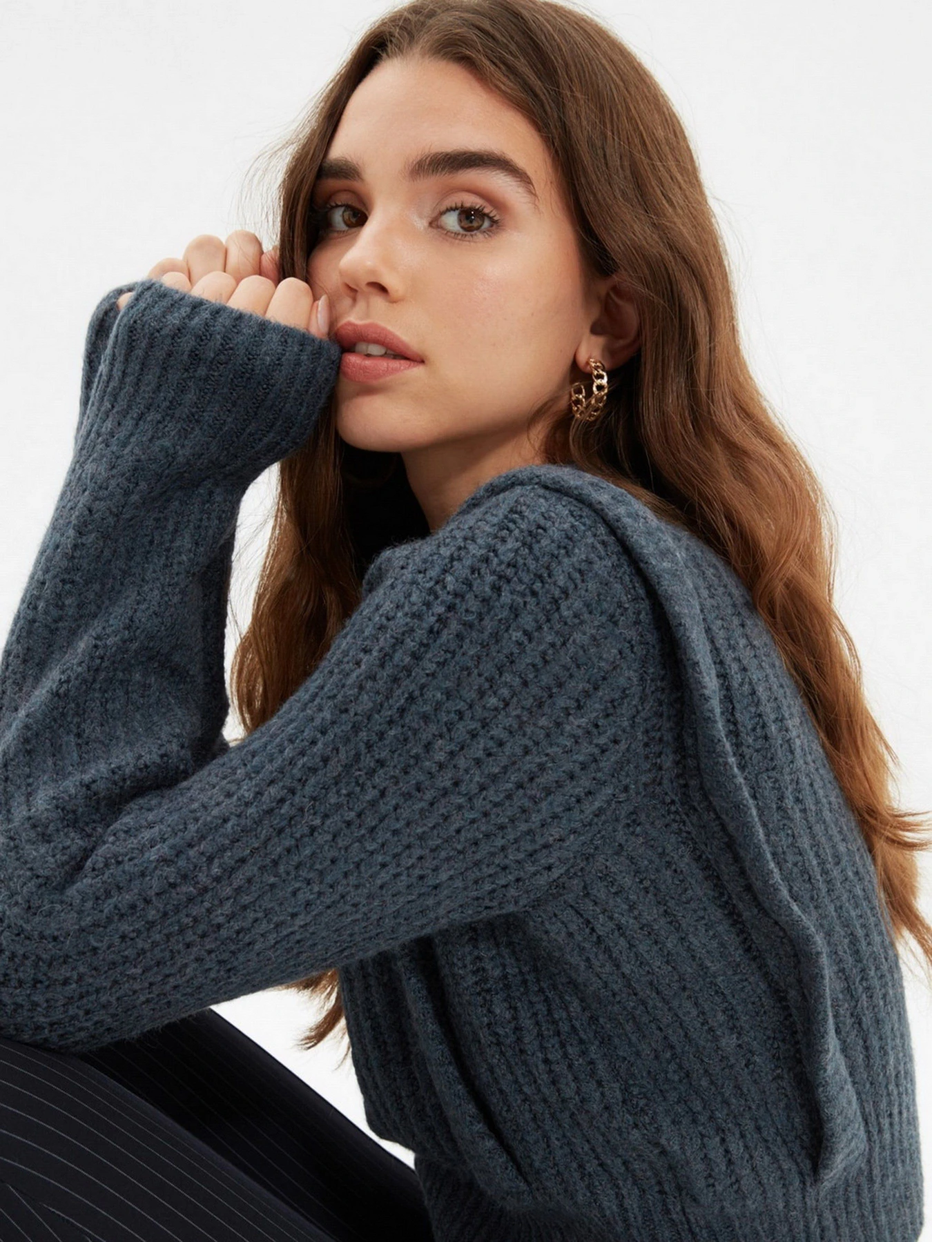 Свитры и кардиганы Trendyol модель TWOAW22KZ0938/Indigo Фото