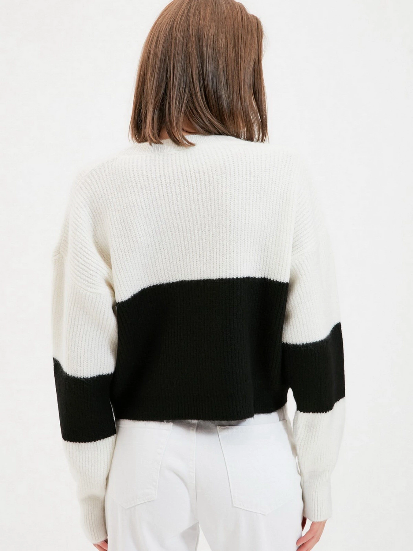 Свитры и кардиганы Trendyol модель TWOAW22KZ1521/Ekru Свитры и кардиганы Trendyol модель TWOAW22KZ1521/Ekru Фото