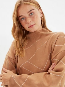 Свитры и кардиганы Trendyol модель TWOAW22KZ1784/Camel Фото