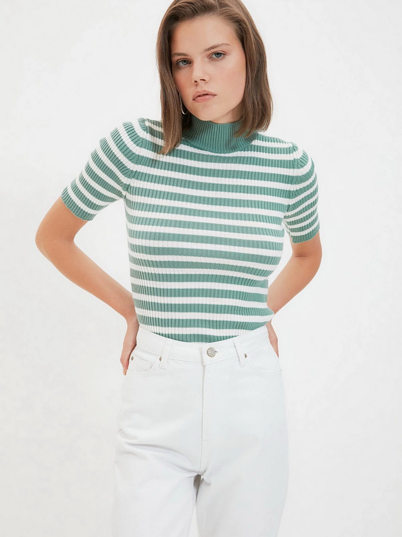 Светри та кардигани Trendyol модель TWOAW22KZ2253/Mint Светри та кардигани Trendyol модель TWOAW22KZ2253/Mint Фото