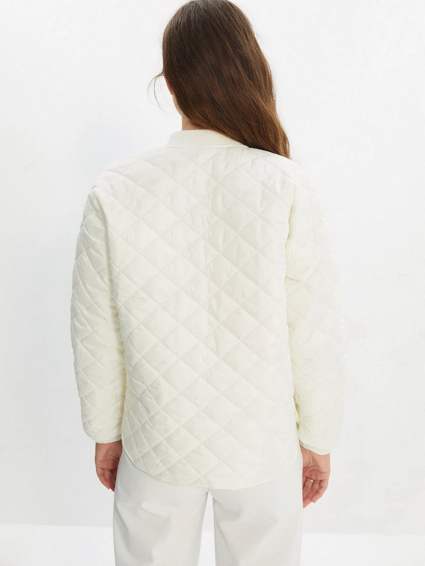 Куртки и дубленки Trendyol модель TWOAW22MO0205/Ekru Фото
