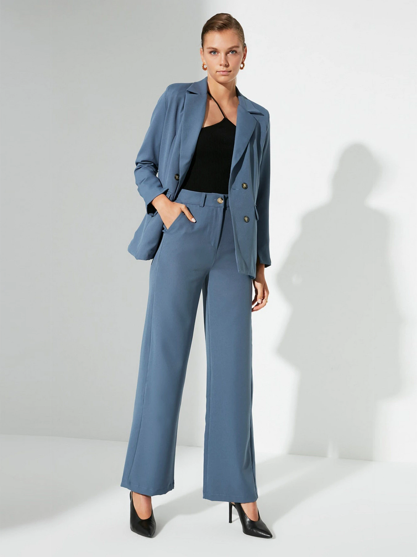 Штани Trendyol модель TWOAW22PL0167/Mavi Фото