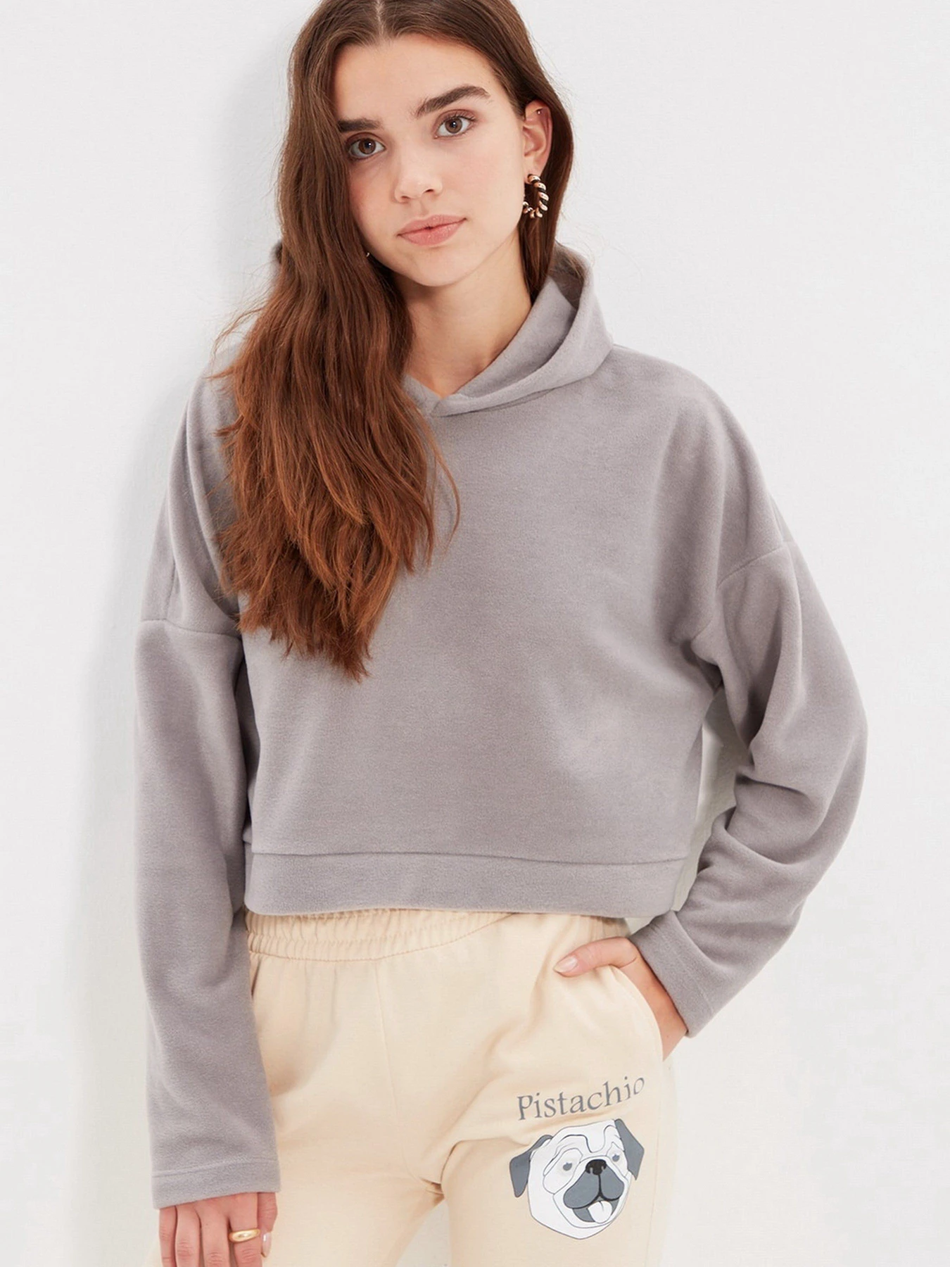 Худи и свитшоты Trendyol модель TWOAW22SW1193/Gri Худи и свитшоты Trendyol модель TWOAW22SW1193/Gri Фото