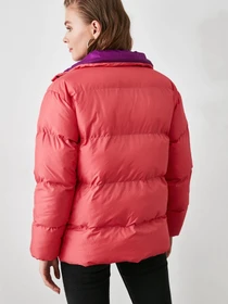 Куртки и дубленки Trendyol модель TWOAW21MO0065/Pembe Фото