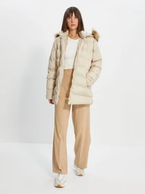 Куртки и дубленки Trendyol модель TWOAW22MO0275/Bej Фото