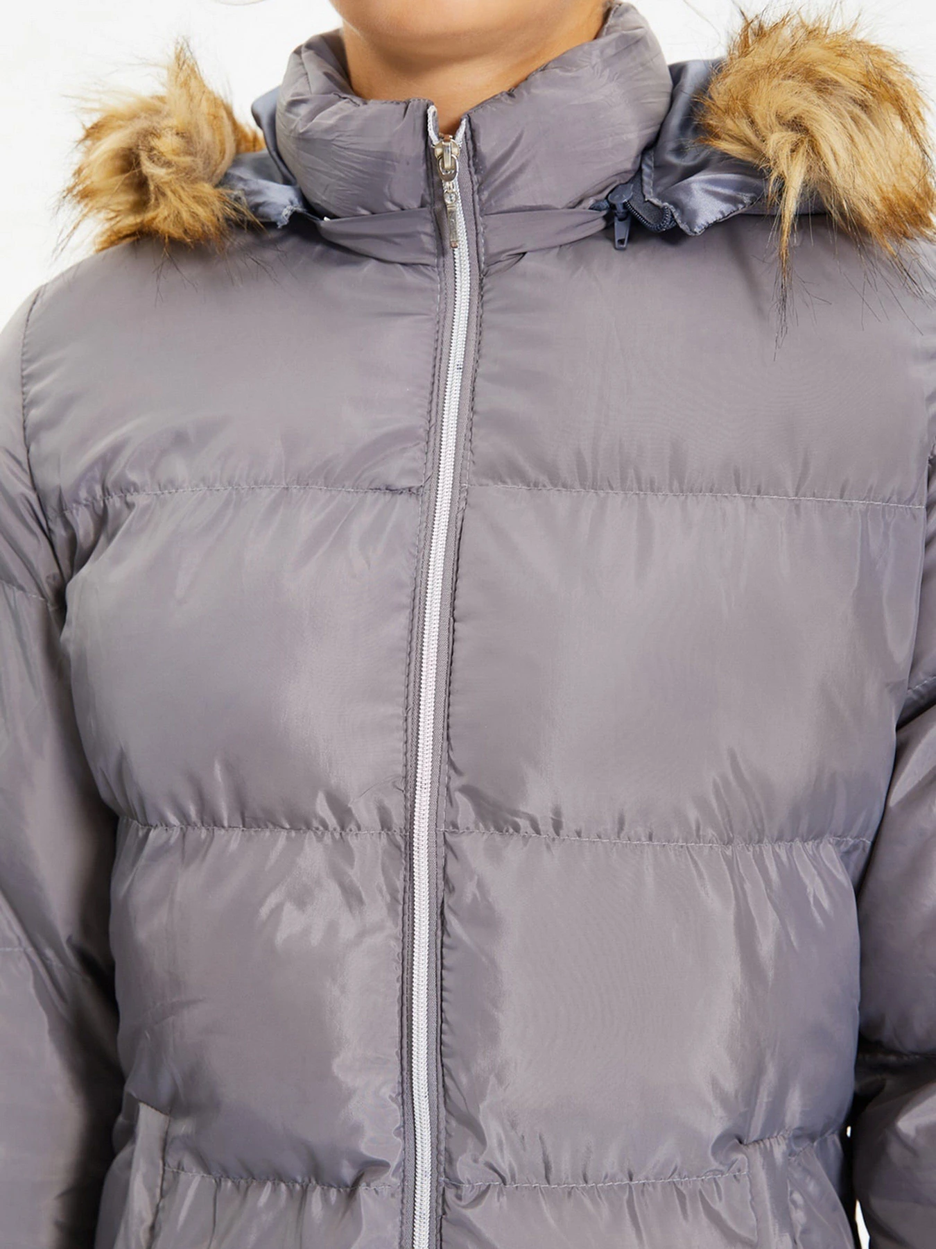 Куртки и дубленки Trendyol модель TWOAW22MO0313/Gri Фото