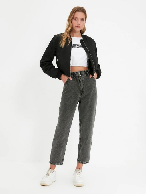 Джинсы Trendyol Mom модель TWOAW22JE0793/Antrasit Фото