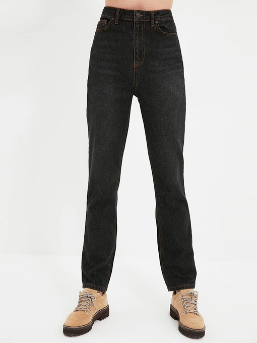 Джинсы Trendyol Bootcut модель TWOAW22JE0643/Siyah Фото