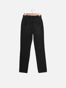 Джинсы Trendyol Bootcut модель TWOAW22JE0643/Siyah Фото