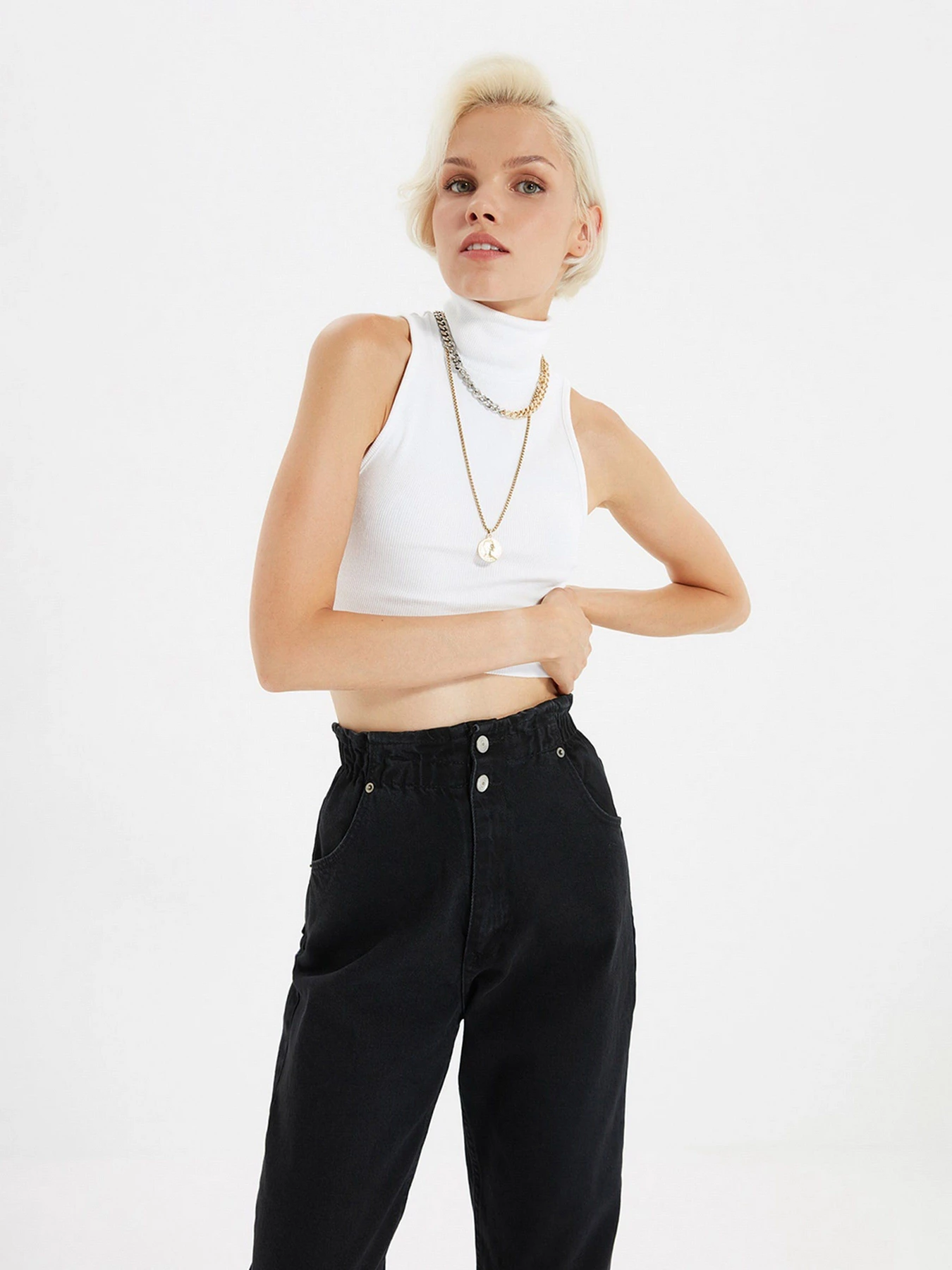Джинси Trendyol Mom модель TWOAW22JE0793/Siyah Джинси Trendyol Mom модель TWOAW22JE0793/Siyah Фото