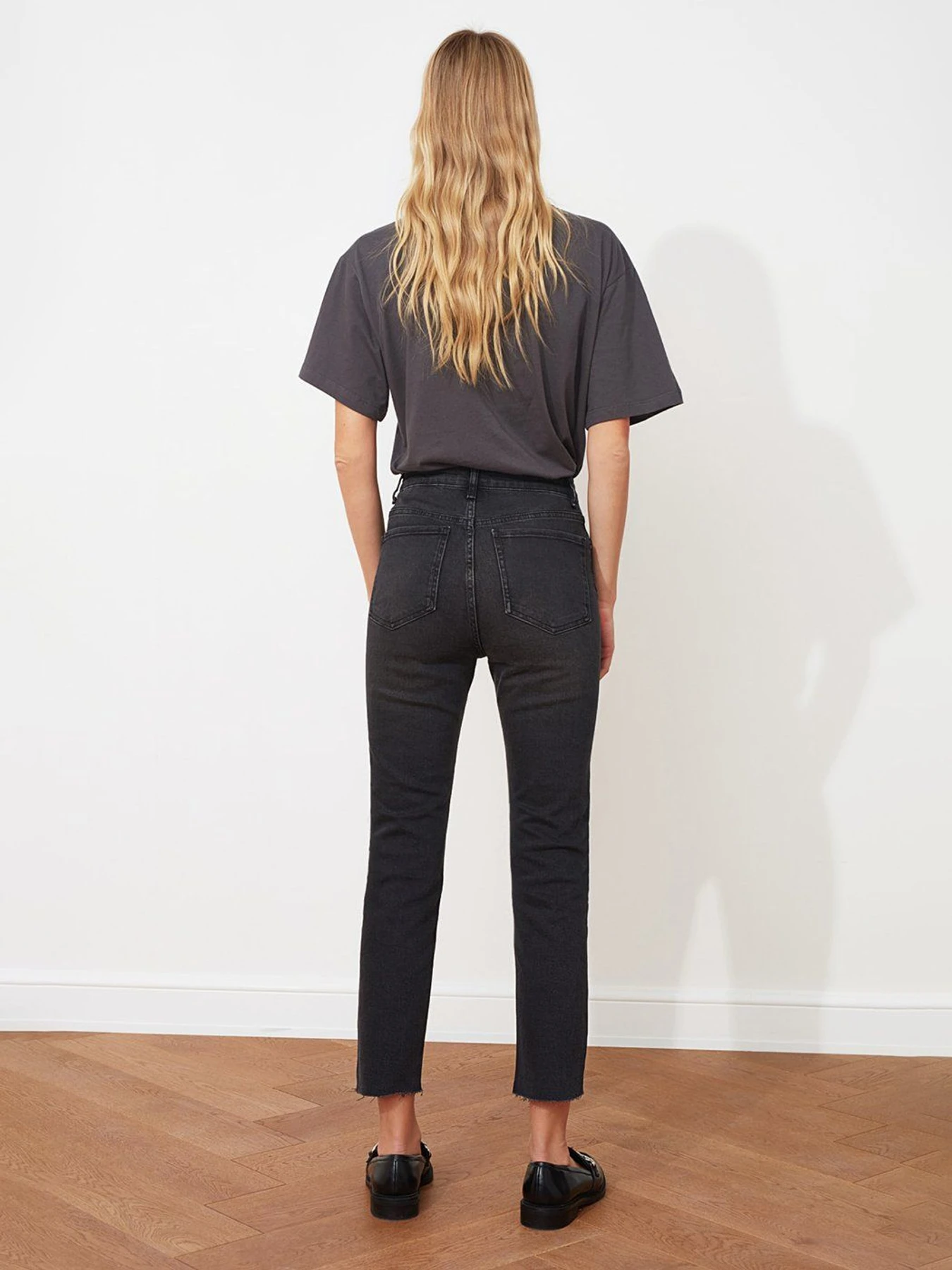 Джинси Trendyol Slim модель TWOSS21JE0014/Siyah Фото