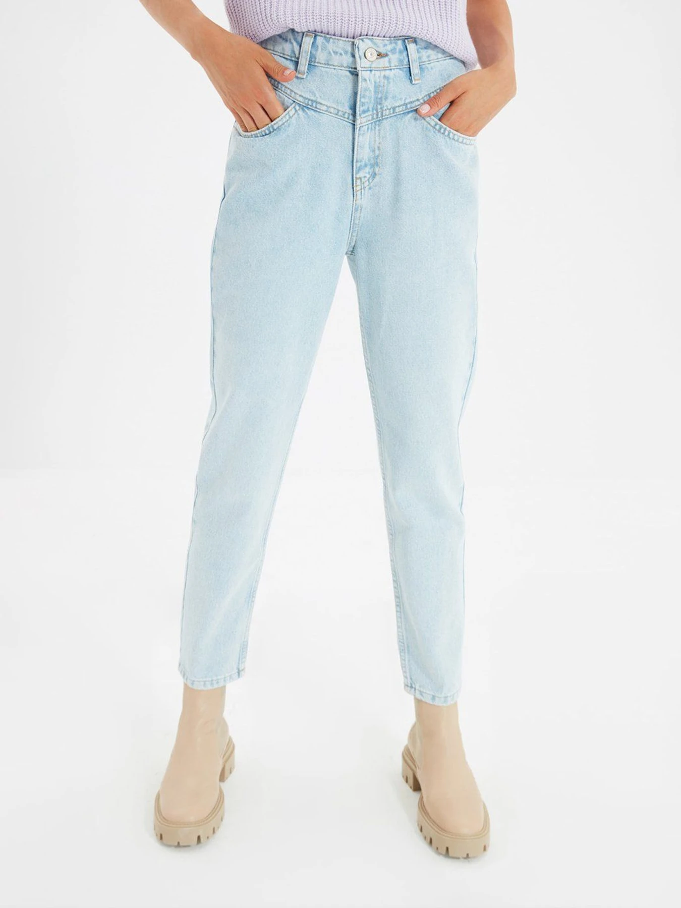 Джинси Trendyol Mom модель TWOAW22JE0186/Acik Mavi Джинси Trendyol Mom модель TWOAW22JE0186/Acik Mavi Фото