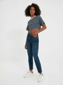 Джинси Trendyol Mom модель TWOAW22JE1277/Koyu Mavi Фото