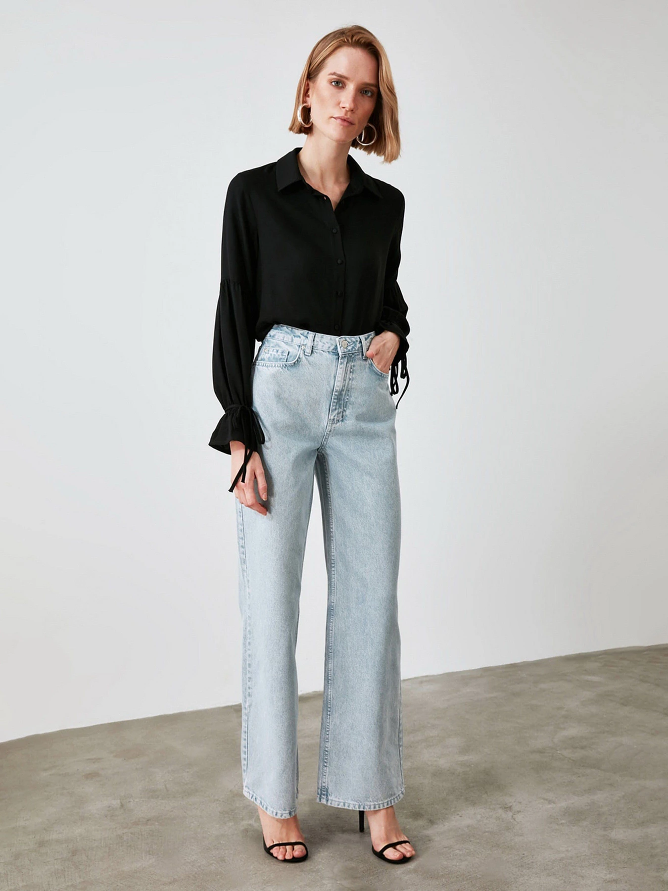Джинси Trendyol Wide Leg модель TWOAW21JE0573/Gri Фото
