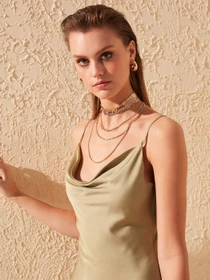 Платья Trendyol модель TPRSS19BB0058/Yesil Фото