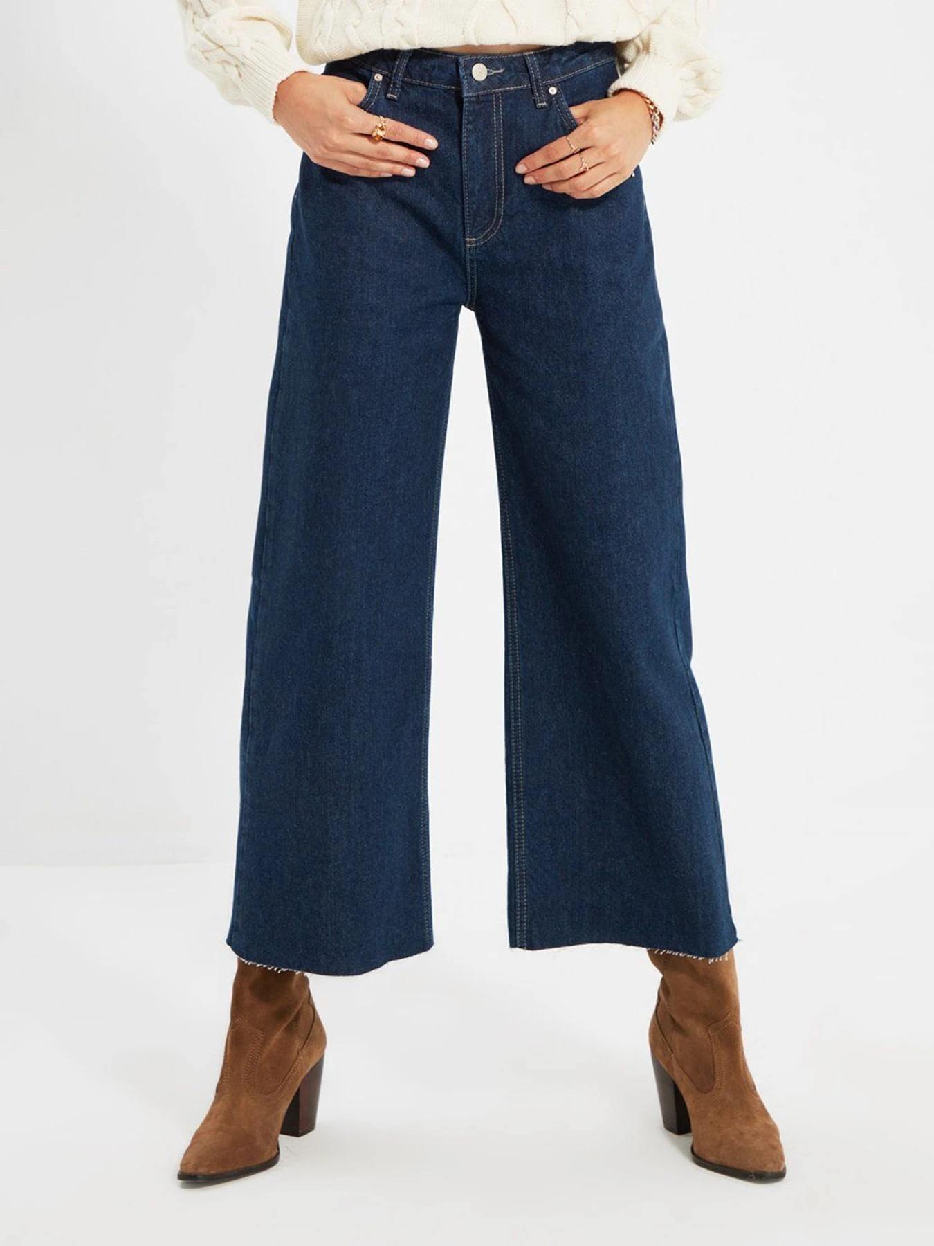 Джинси Trendyol Culotte модель TWOAW22JE0589/Lacivert Джинси Trendyol Culotte модель TWOAW22JE0589/Lacivert Фото