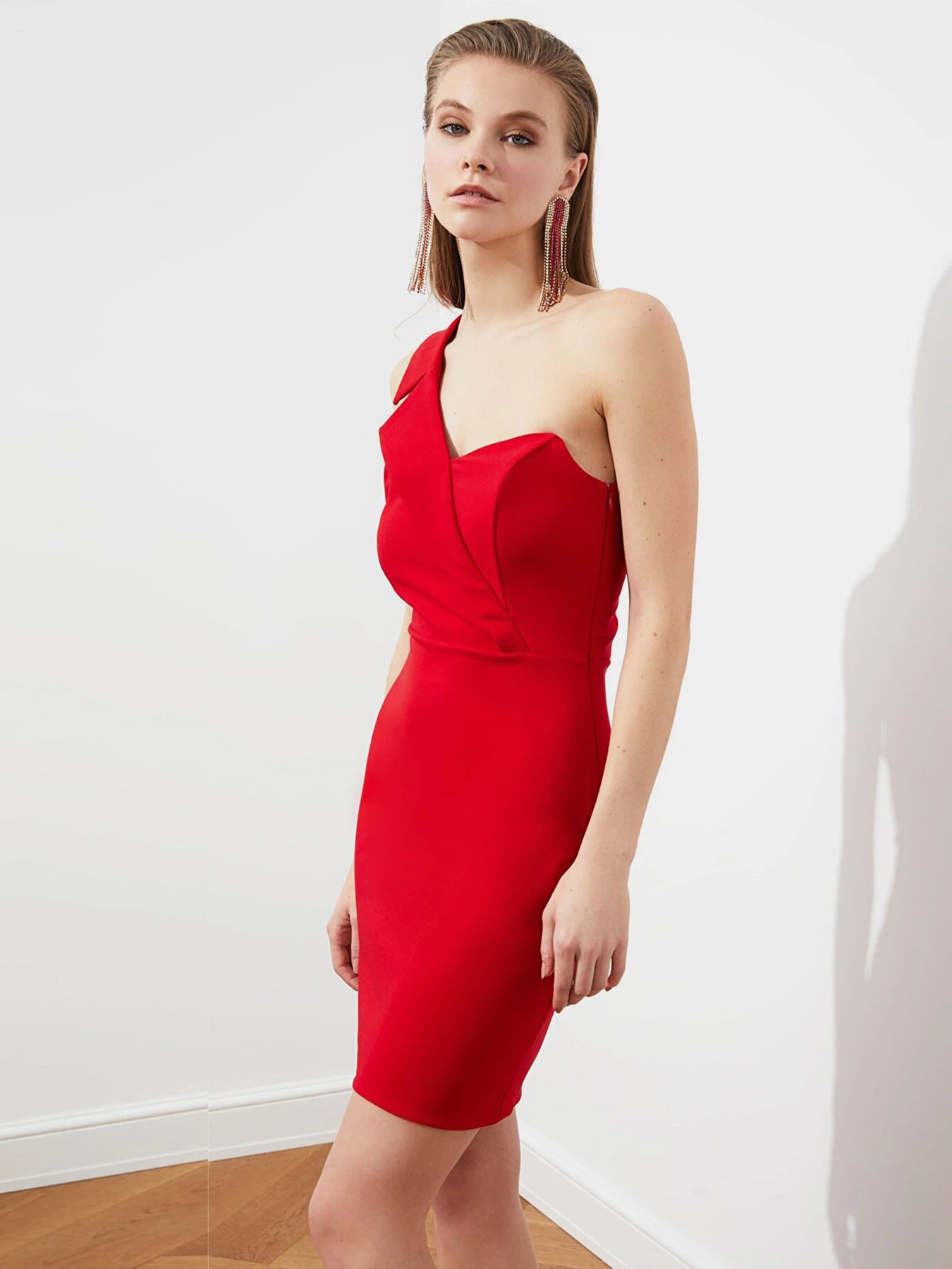 Платья Trendyol модель TPRSS19UT0112/Kirmizi Фото