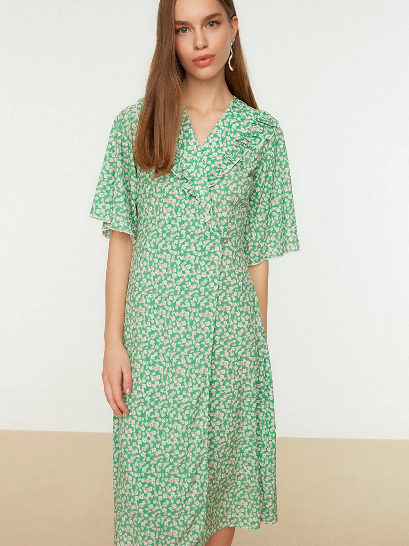 Платья Trendyol модель TWOSS22EL0072/Yesil Платья Trendyol модель TWOSS22EL0072/Yesil Фото