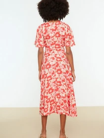 Платья Trendyol модель TWOSS22EL0168/Pembe Фото