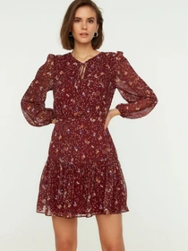 Платья Trendyol модель TWOSS22EL0124/Bordo Фото
