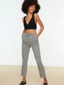 Брюки Trendyol модель TWOSS22PL0026/Siyah Фото