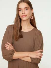 Платья Trendyol модель TWOSS22EL0831/Vizon Фото