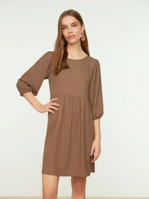 Платья Trendyol модель TWOSS22EL0831/Vizon Фото