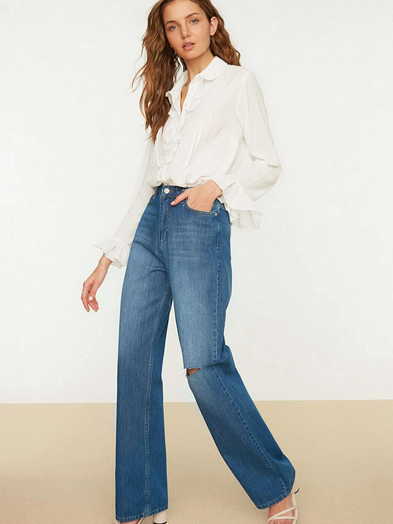 Рубашки Trendyol модель TWOSS22GO0129/Ekru Фото