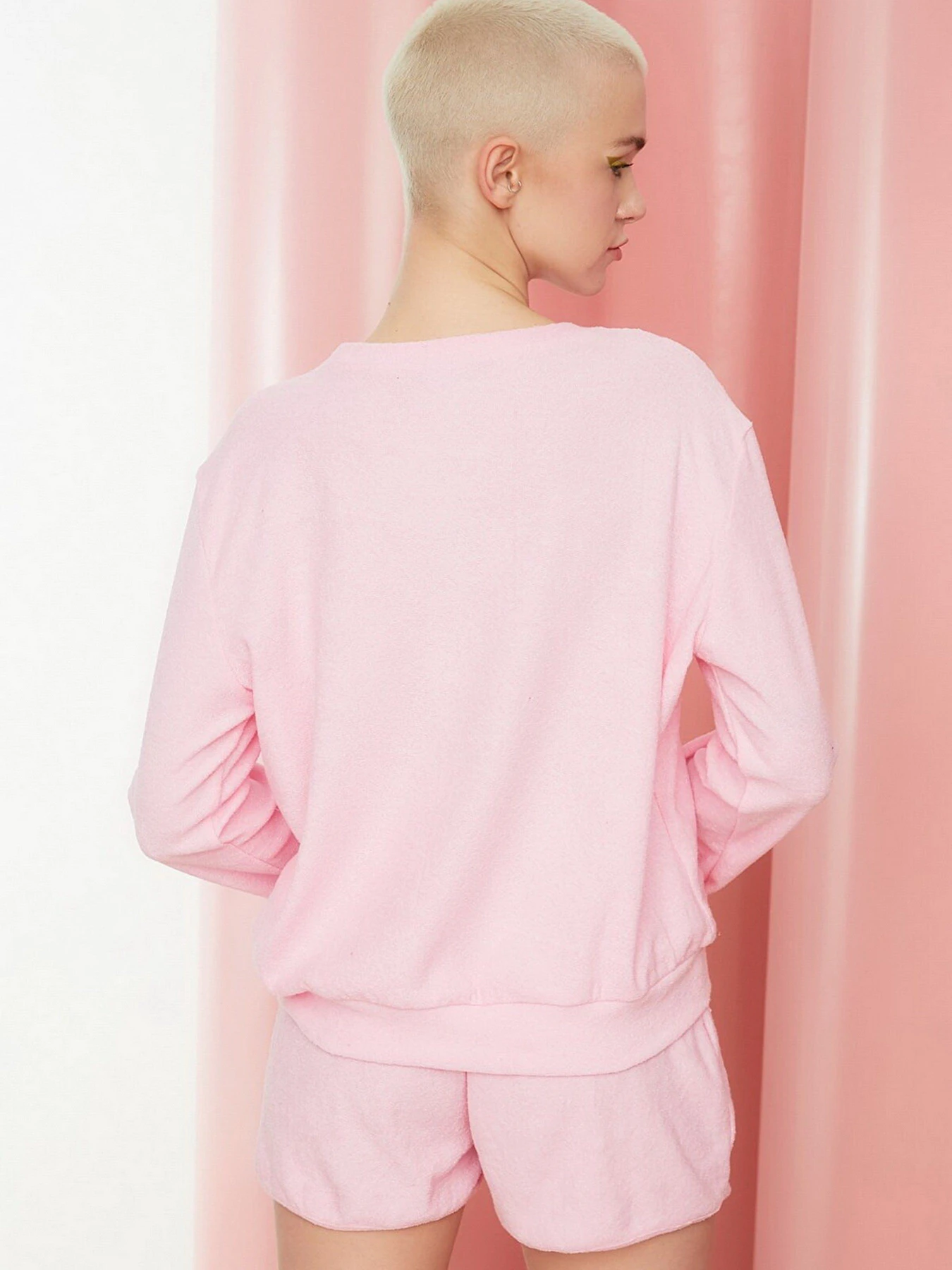 Костюмы Trendyol модель TWOSS22AU0127/Pembe Костюмы Trendyol модель TWOSS22AU0127/Pembe Фото
