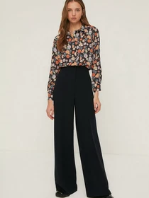 Рубашки Trendyol модель TWOSS22GO0196/Siyah Фото