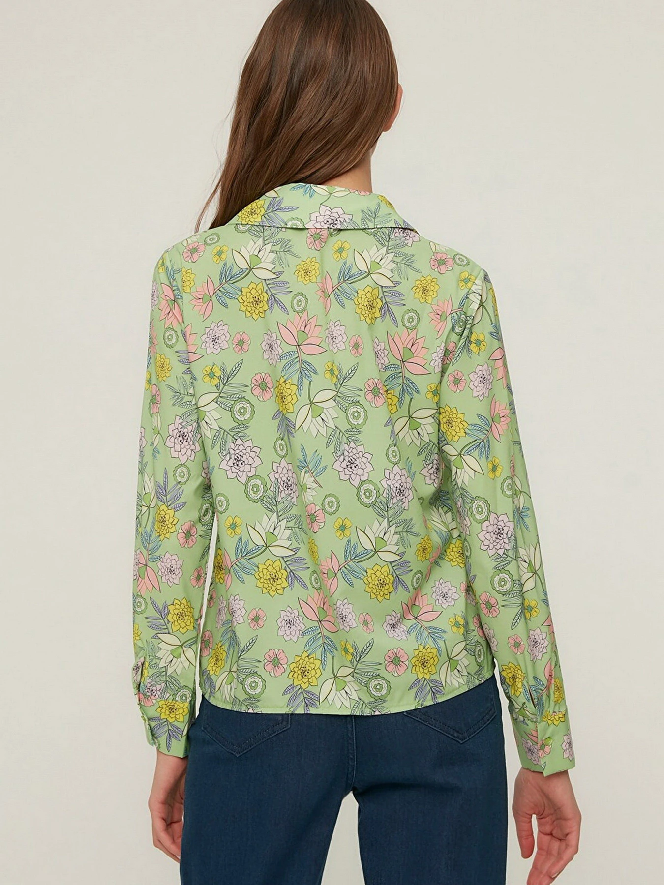 Рубашки Trendyol модель TWOSS22GO0196/Yesil Рубашки Trendyol модель TWOSS22GO0196/Yesil Фото