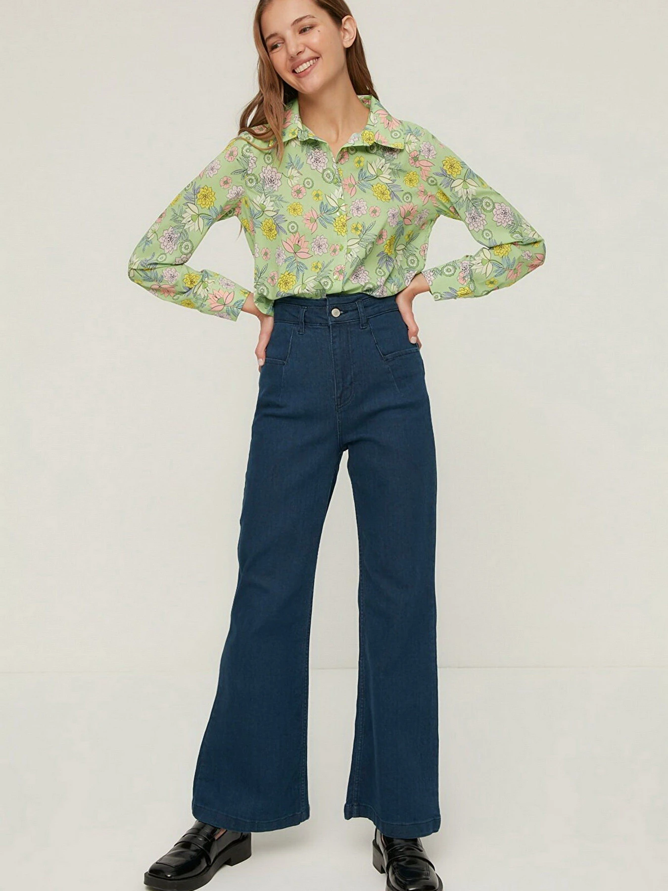 Рубашки Trendyol модель TWOSS22GO0196/Yesil Рубашки Trendyol модель TWOSS22GO0196/Yesil Фото