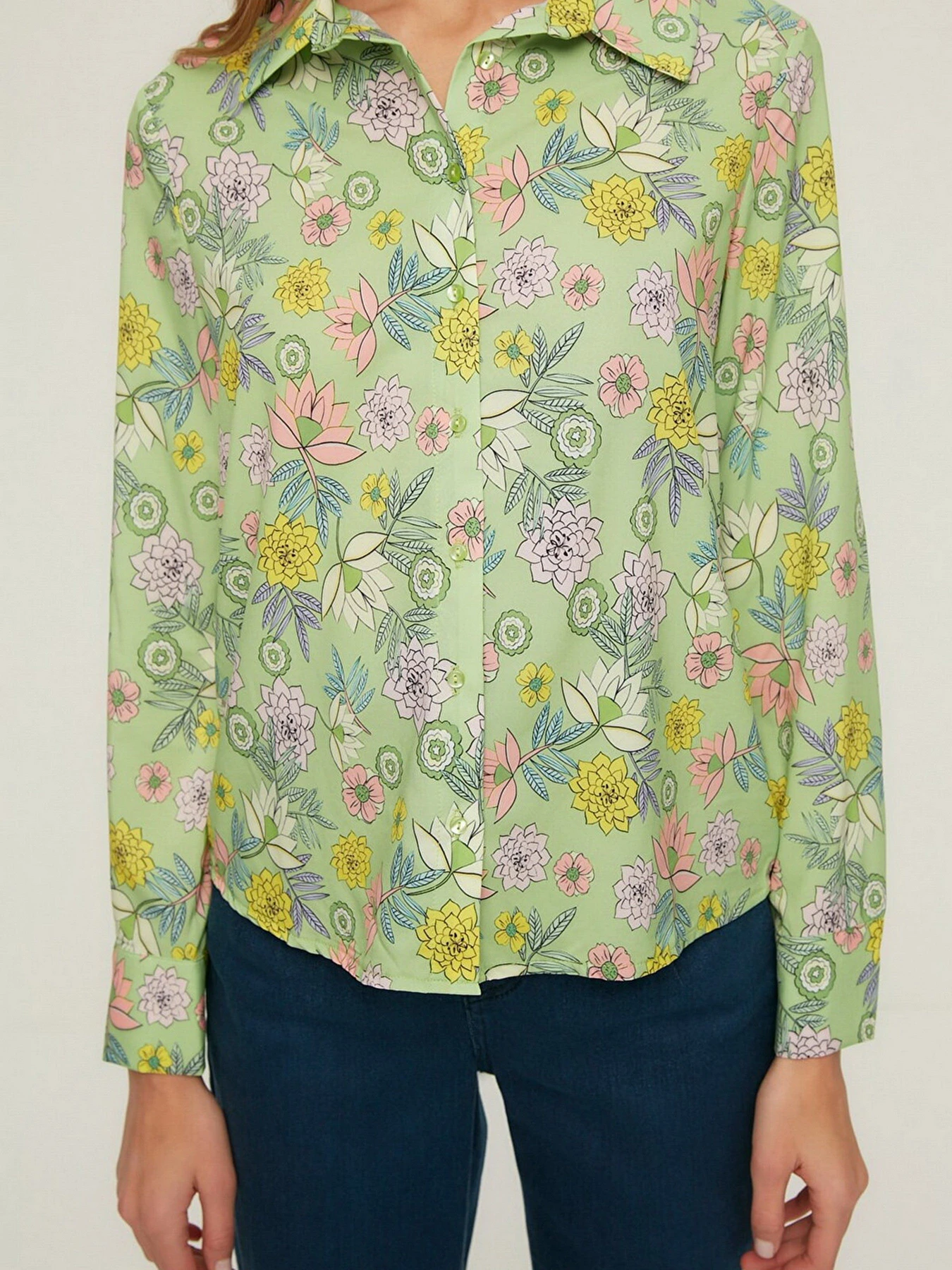 Рубашки Trendyol модель TWOSS22GO0196/Yesil Рубашки Trendyol модель TWOSS22GO0196/Yesil Фото