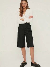 Шорты Trendyol модель TWOSS22PL0120/Siyah Фото