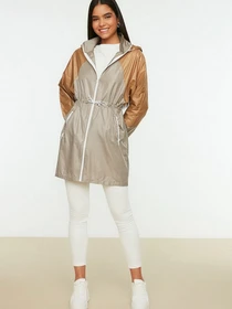 Куртки и дубленки Trendyol модель TCTSS22YR0006/Gri Фото